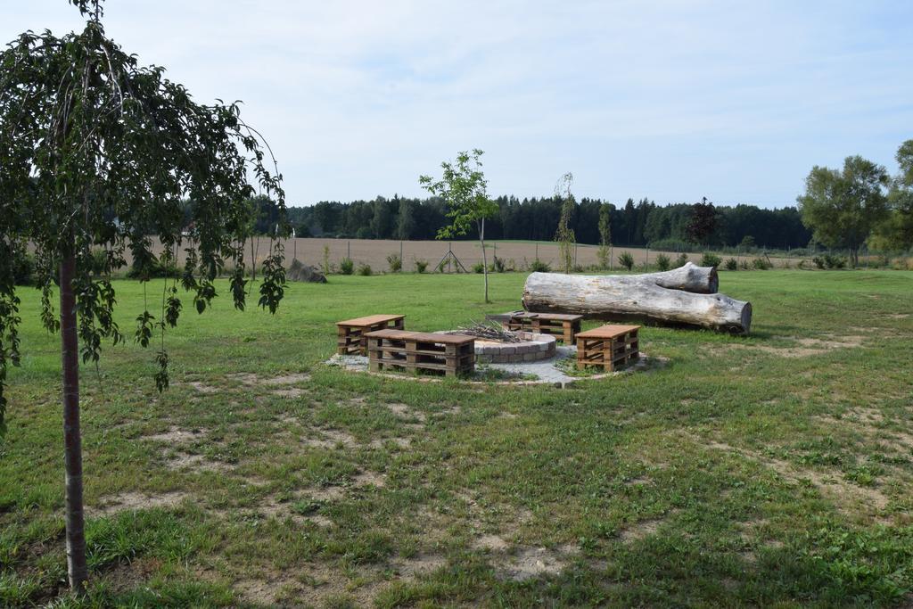 Appartement Penzion Na Samotach à Jindřichův Hradec Extérieur photo