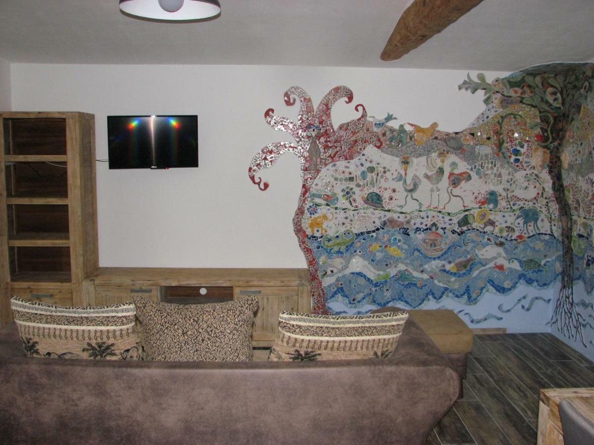 Appartement Penzion Na Samotach à Jindřichův Hradec Extérieur photo
